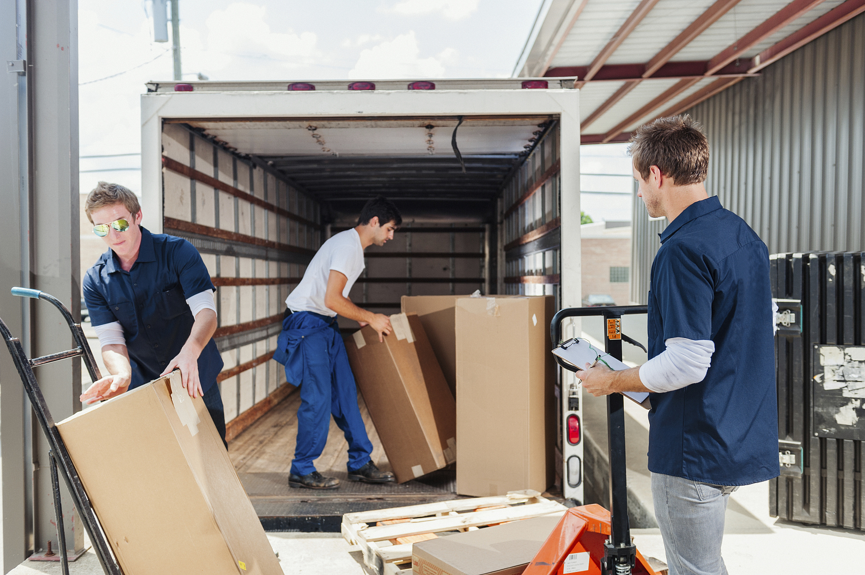 Comparison chart of shipping methods from China to USA
